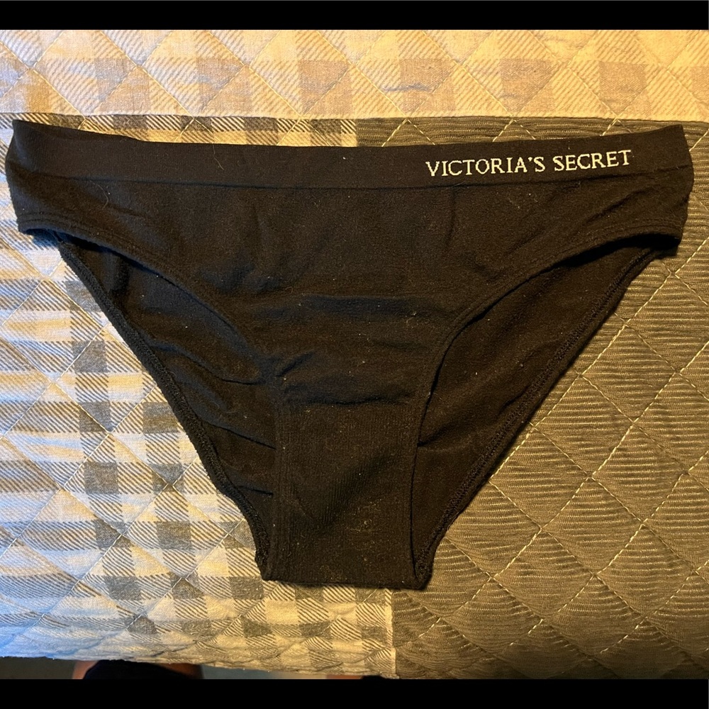 Victoria’s Secret cheekini panties 2016